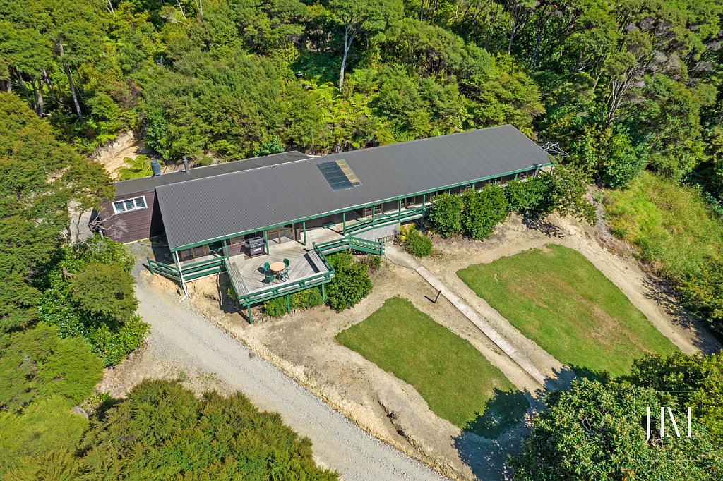 Great Barrier Island 13બેડરૂમ Buy the Dream, Live the Escape!