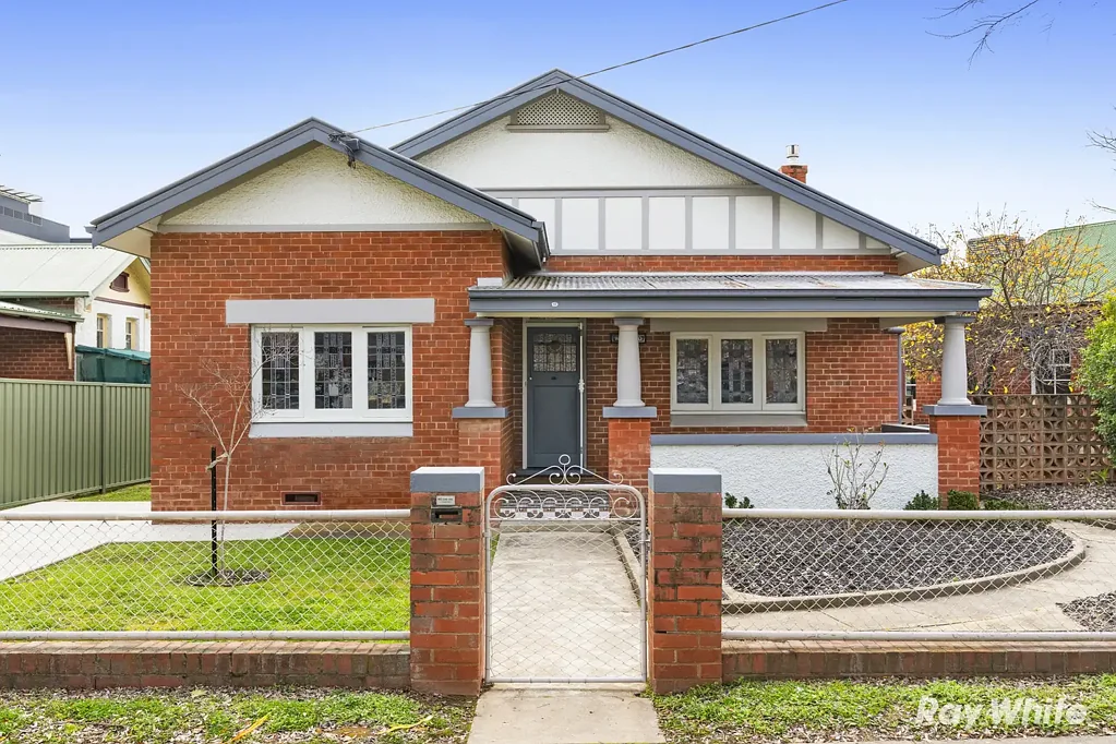 Wagga Wagga 2房  Charming Central Living