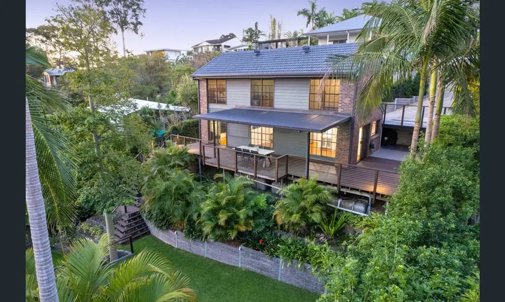 RARE OPPORTUNITY: Tranquil & Treetop Living Style in the City Fringe