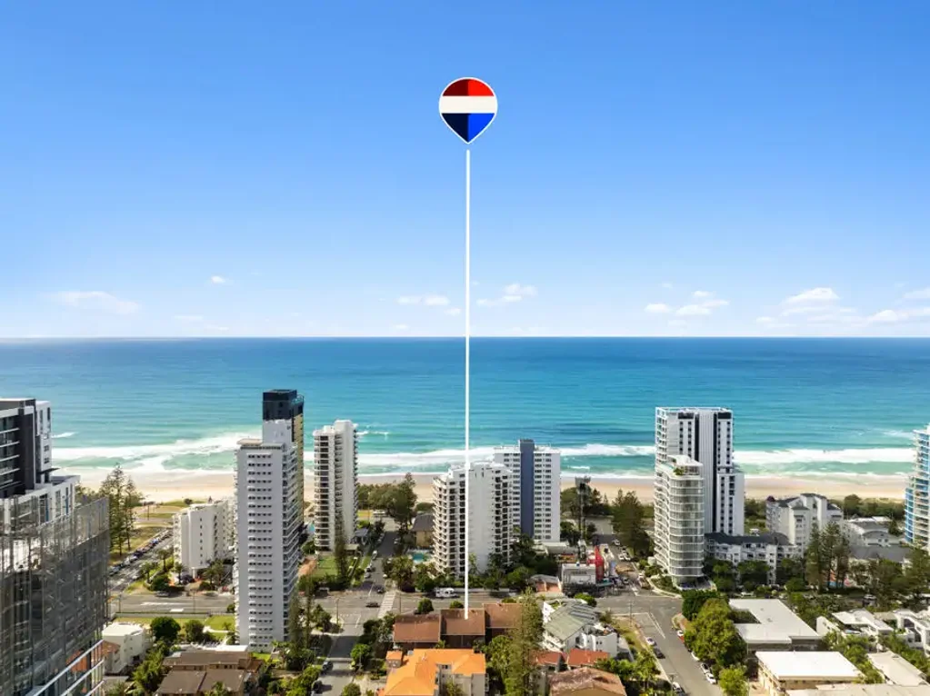 Broadbeach 2 Bedroom Beachside Apartment Only Moments From Patrolled Beaches & The Heart of Broadbeach