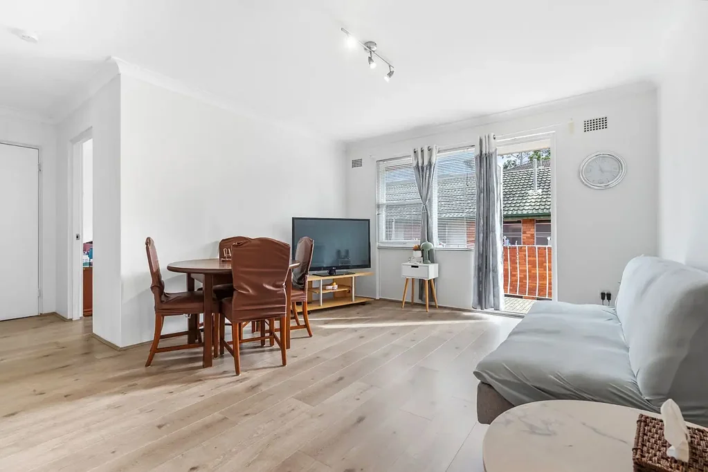 Penshurst 2कमरा Light-Filled Apartment in an Ultra-Convenient Penshurst Location
