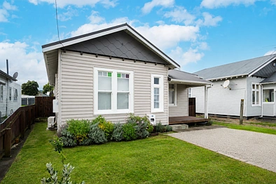 Gisborne 3Moenga Easy Living, Right in the Heart of It