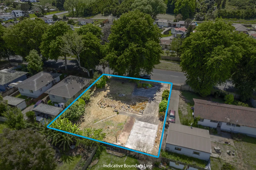 Papakura Freehold full site needing new home.