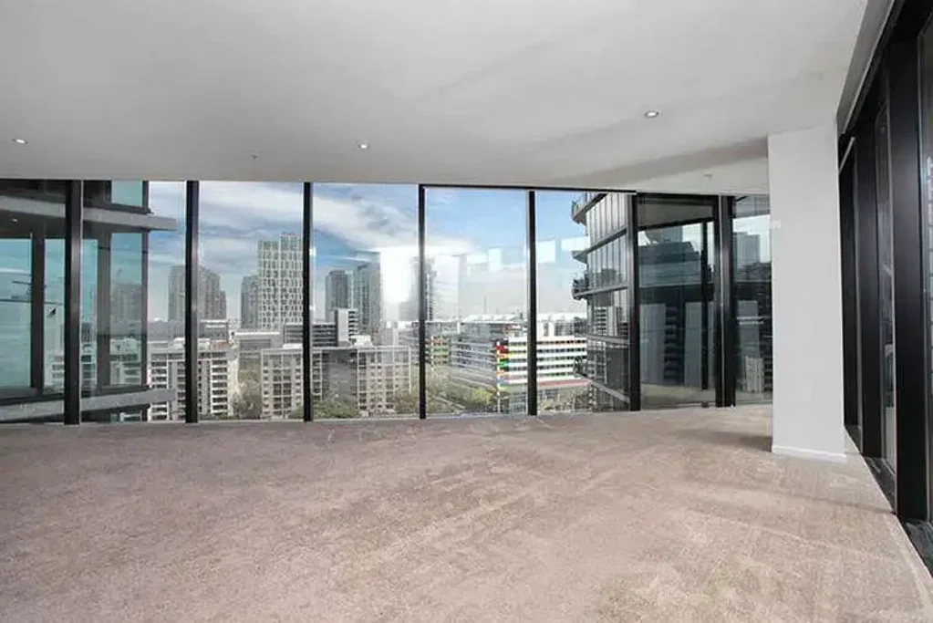 Spacious Living with Spectacular Views
