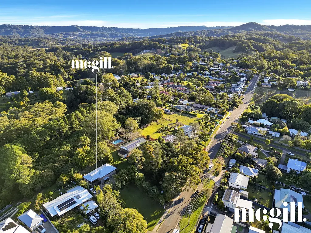 Coes Creek 4ਬੈੱਡਰੂਮ 1464sqm of Land with Large Family Home and Multiple Living Spaces.