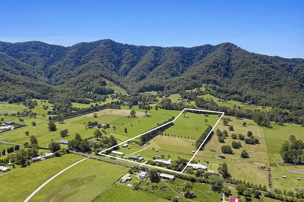 Bonville 4chambre Magnificent Semi-Rural Lifestyle Opportunity