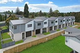 15B Stonex Road, Papatoetoe