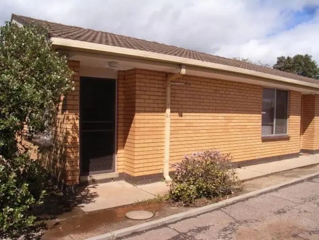 Comfortable & Convenient Unit Living