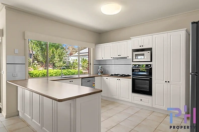 5746 Calder Highway, Kangaroo Flat, VIC 3555, 4 chambres, 2 salles de bain, House