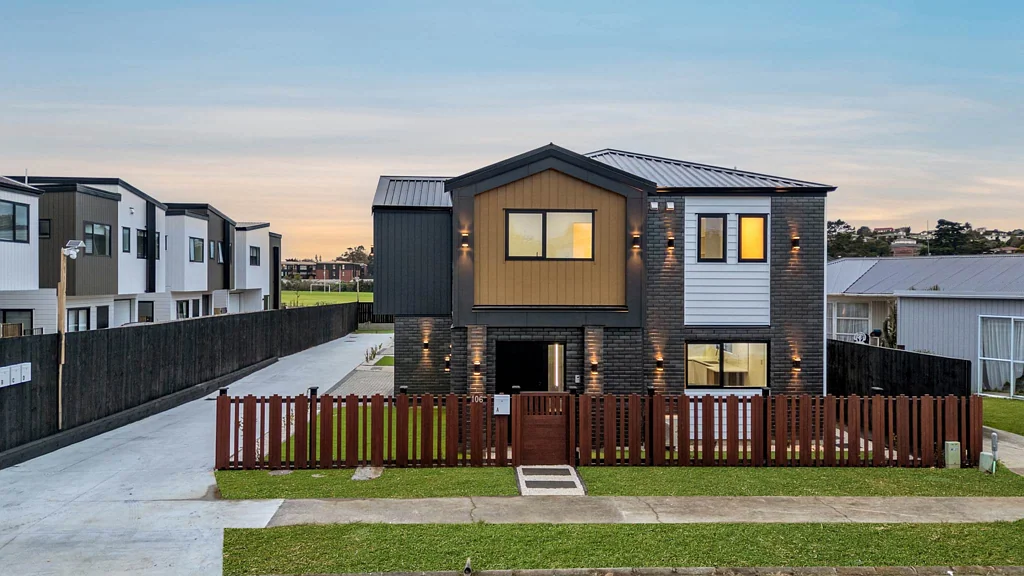 106A Edgewater Drive, Pakuranga, Manukau City, Auckland