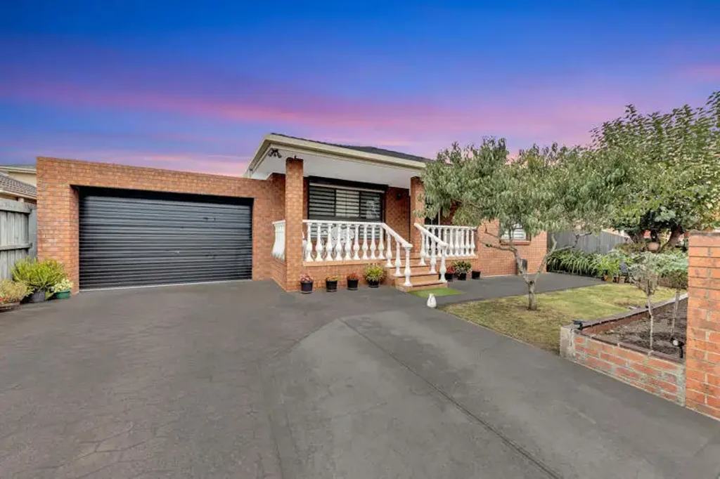 22 Milford Court, Meadow Heights, VIC 3048
