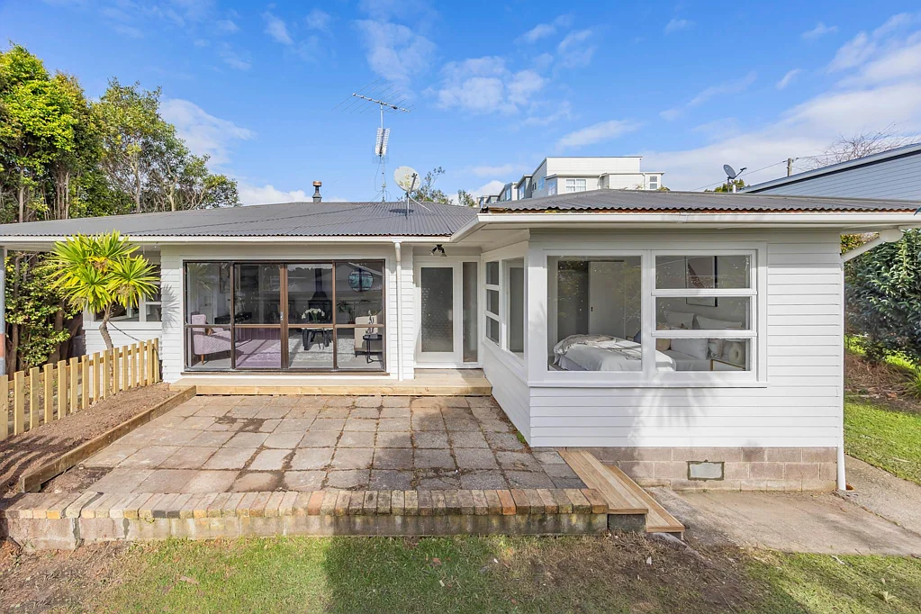 Totara Vale 3બેડરૂમ Westlake Zone – The Perfect Start