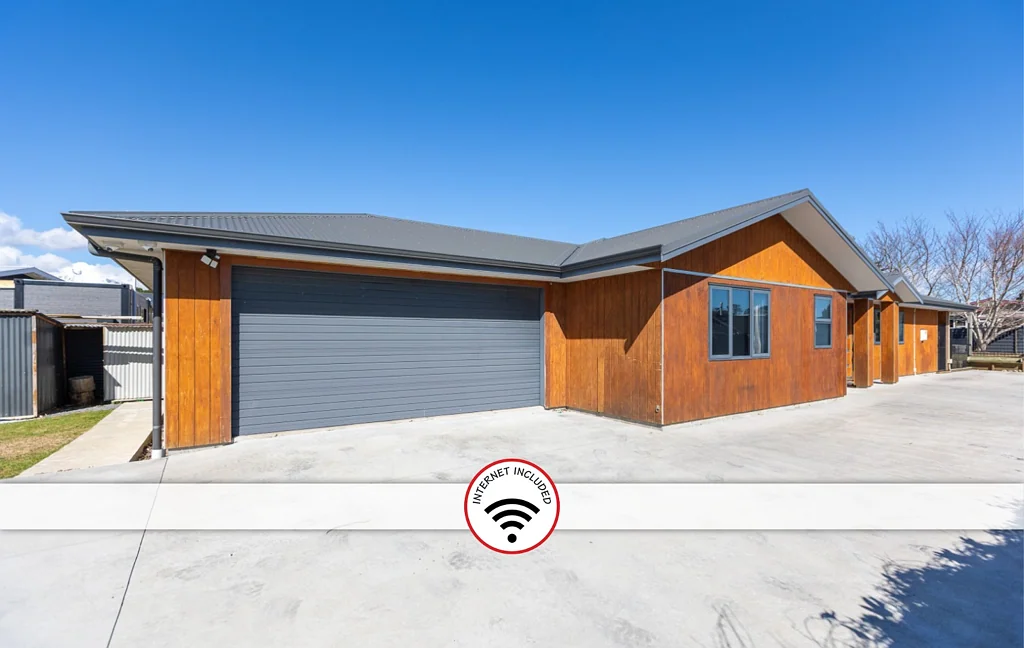 Okato, 3 bedrooms