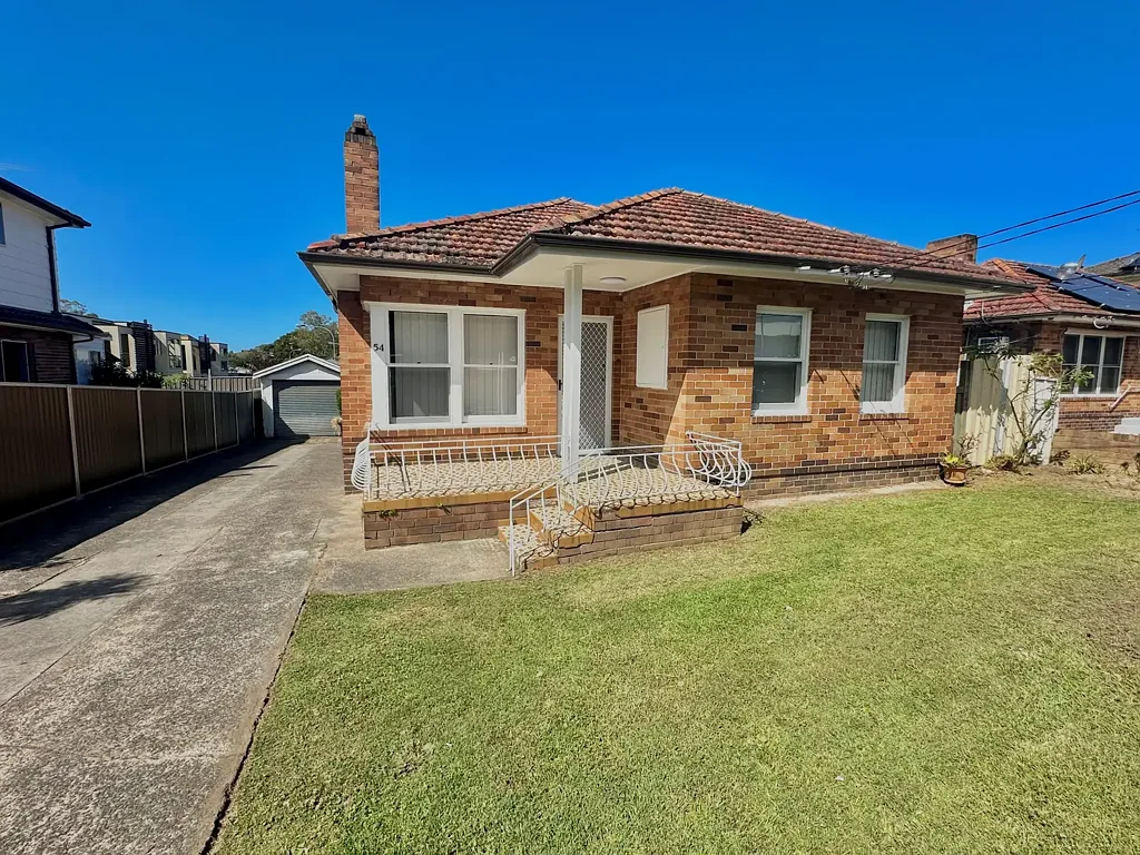 SPACIOUS RENOVATED TWO BEDROOM HOME