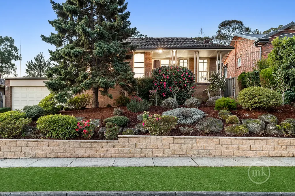 17 Melville Drive, Greensborough, VIC 3088