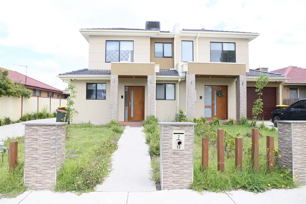 Spacious Townhome!!
