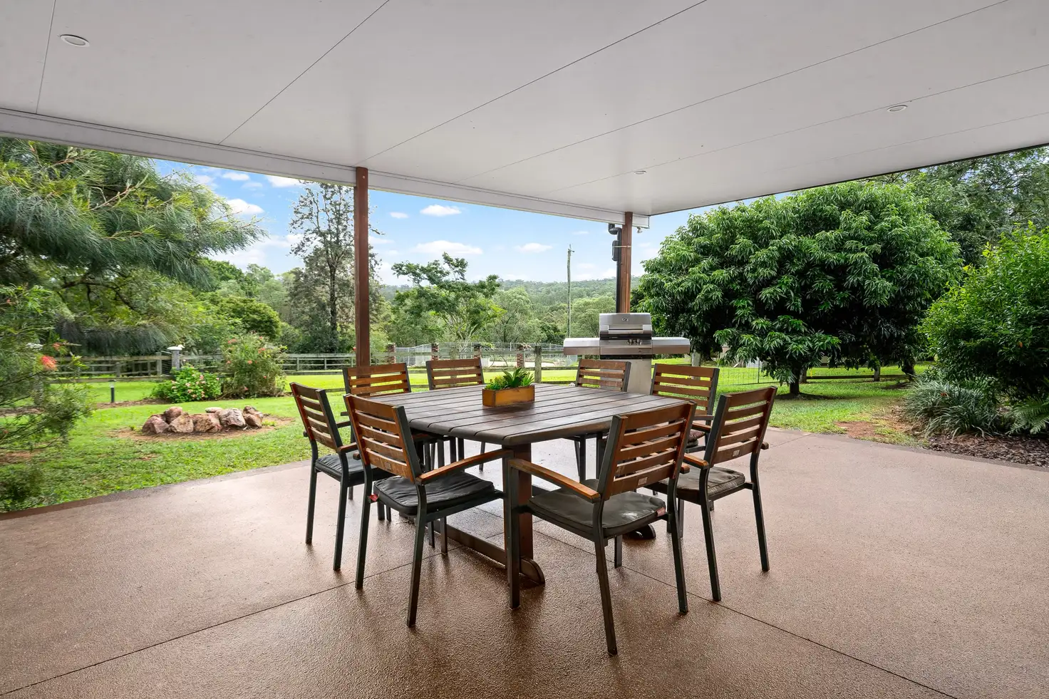 721 Mt Samson Road, Samsonvale, QLD 4520, 4房, 2浴, House