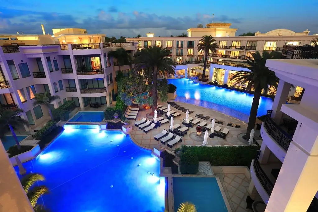 Main Beach 2房  Live An Exclusive Lifestyle At Imperial Palace