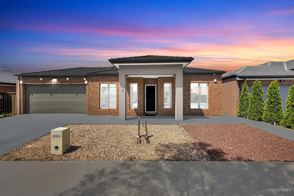 6 Amethyst Road, Cobblebank, VIC 3338