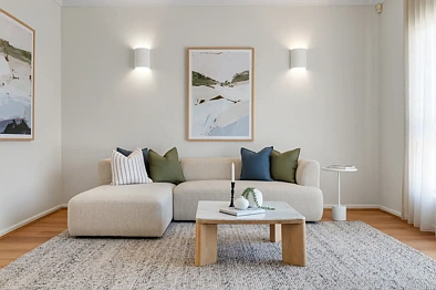 Tarrawanna 3房 便利乡村环境中的宽敞居所 Generous proportions in a convenient village setting