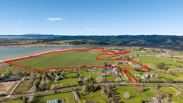 48 Porterfield Road, Whitford, Manukau City