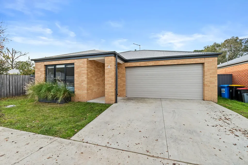 4/24A Gibney Street, Maffra, VIC 3860