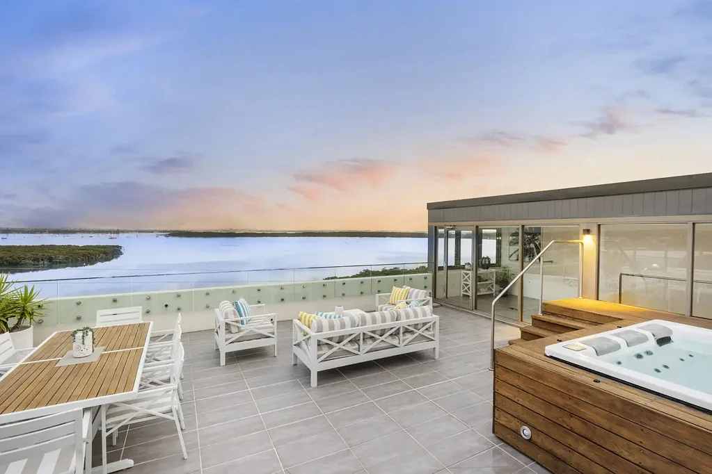 Sky-High Luxury with Unrivalled Panoramic Views