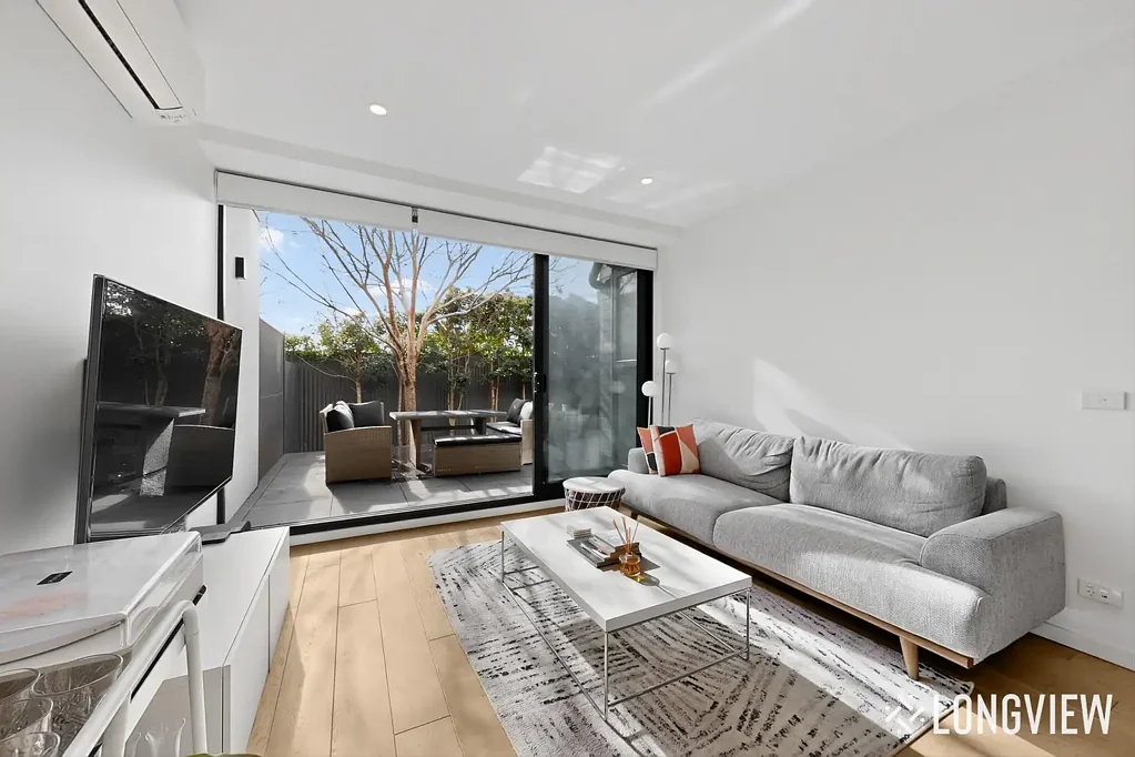Effortless Bayside Living in Highett