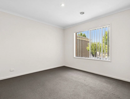 1/8 Grand Central Boulevard, Pakenham, South East Melbourne, 3 कमरे, 2 बाथरूम, House