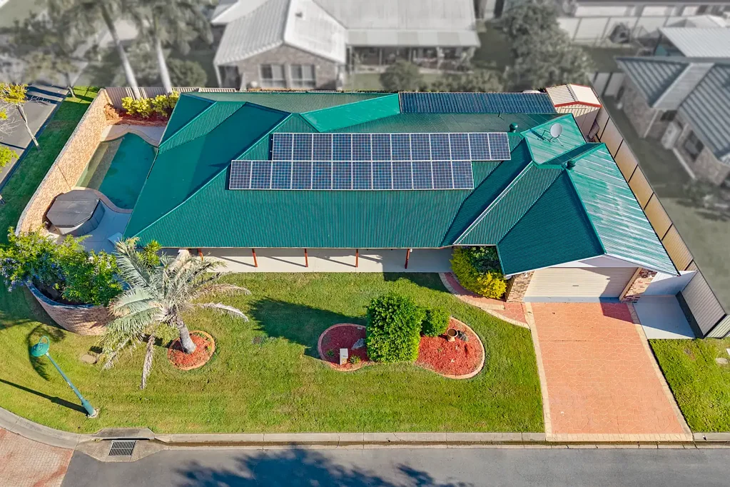 Manly West 4 Bedroom STUNNING FAMILY HOME