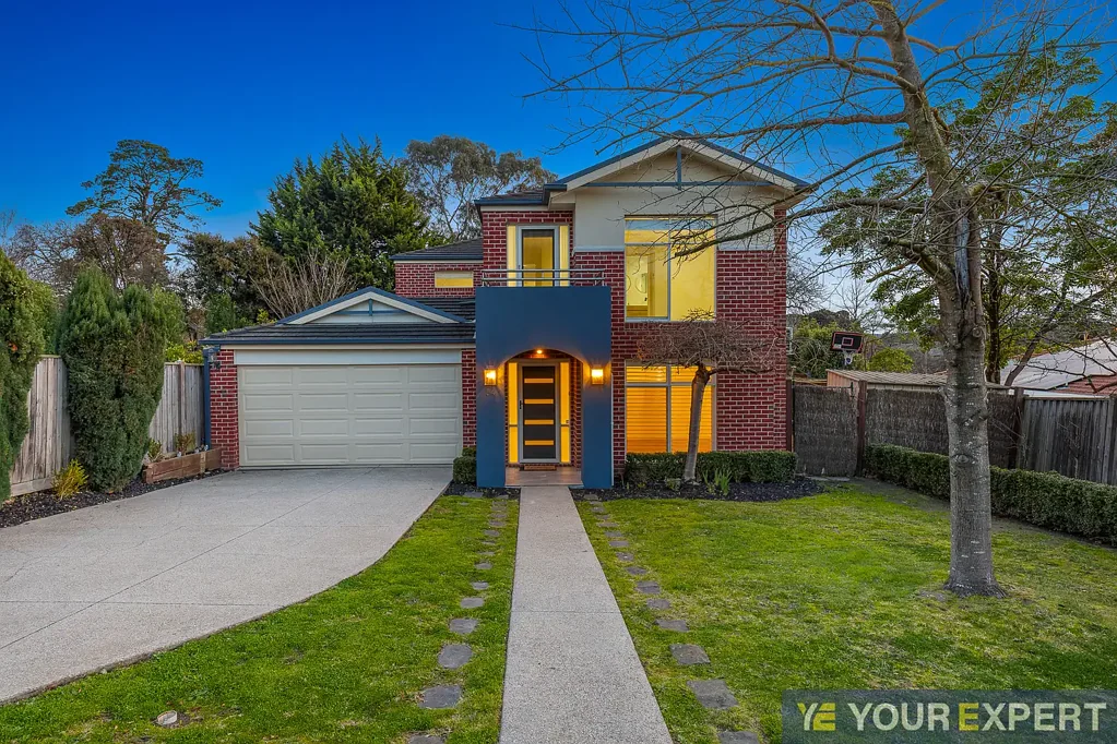 54 Edrington Park Drive, Berwick, VIC 3806
