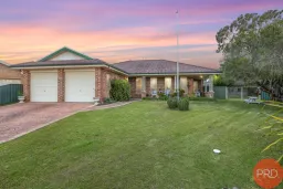 6 Tralee Close, Ashtonfield