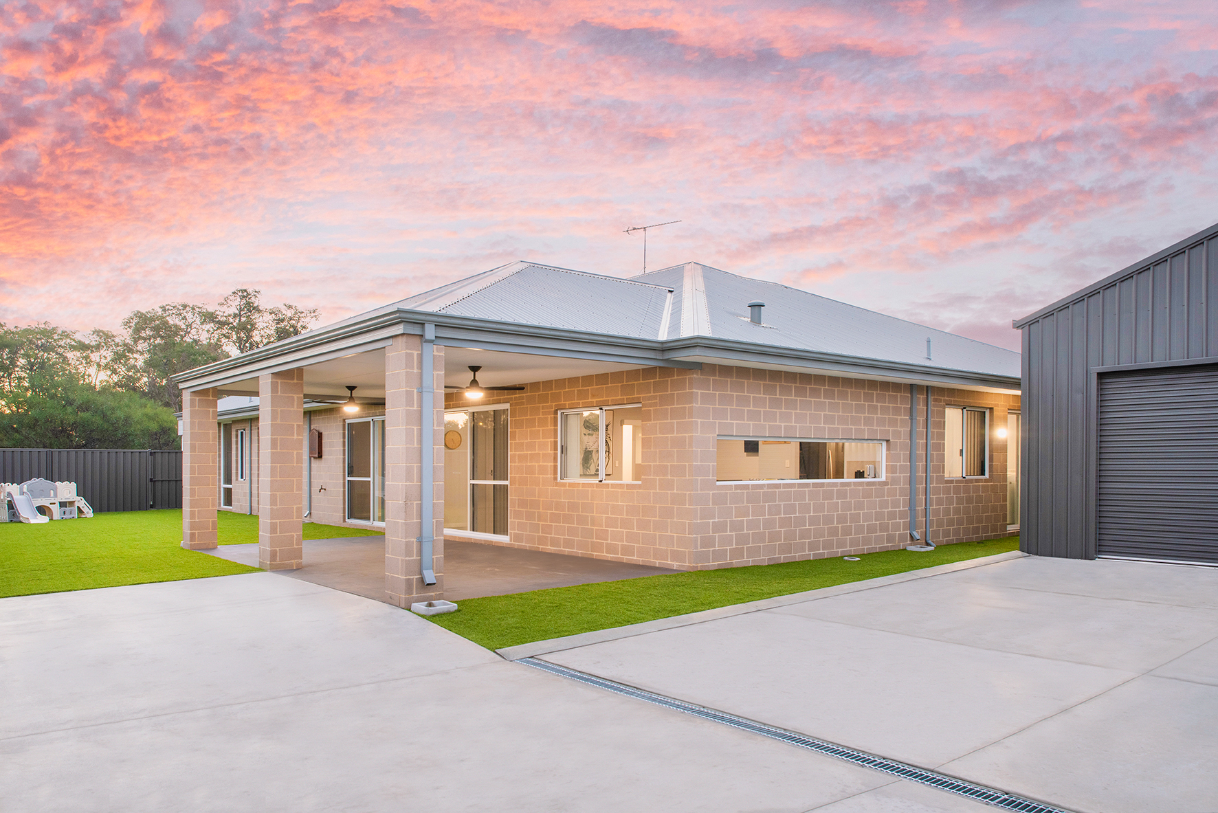 104 CLYDEBANK AV, WEST BUSSELTON WA 6280, 0 Kuwarto, 0 Banyo, House