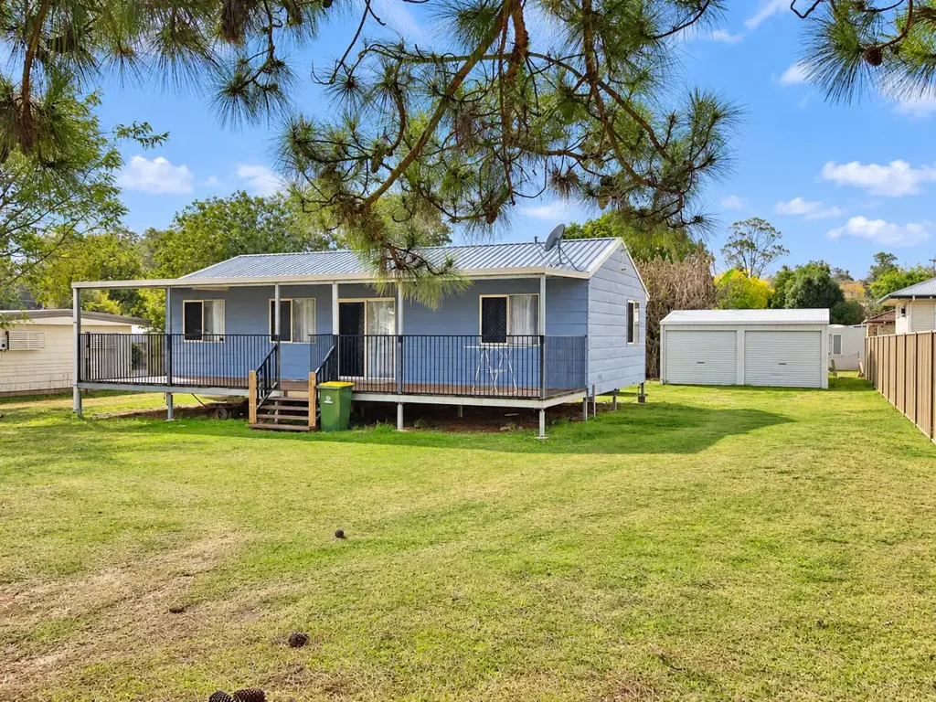 Blackbutt 4房 投资或翻新机会 INVESTMENT OR RENOVATION OPPORTUNITY