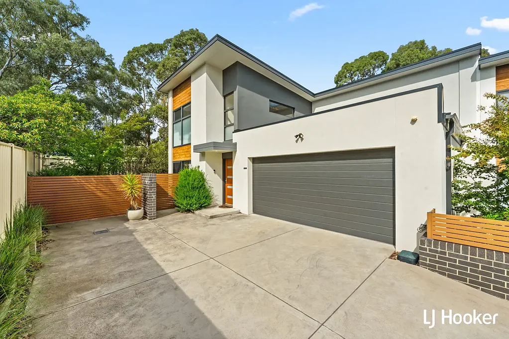 Stylish & Spacious Townhouse Living