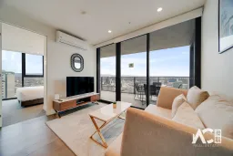 2109/17 Austin Street, Adelaide