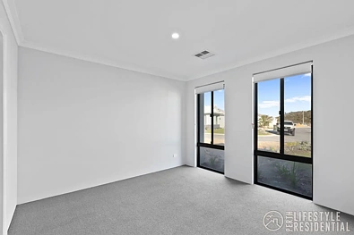 22 Bourke Way, Eglinton, WA 6034, 3 Bedrooms, 2 Bathrooms, House