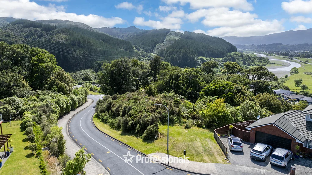 Riverstone Terraces Build to the land. Build for the views