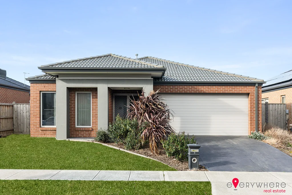 8 Carrick Street, Point Cook, VIC 3030
