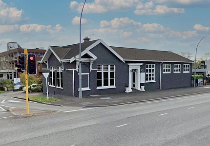 Business Zone - Business 1 Zone - Commercial Fringe