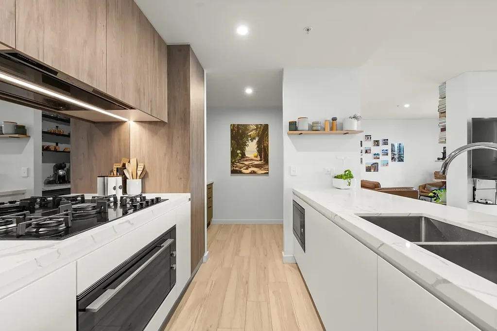 Gosford 3 Slaapkamer A Landmark Sky Home of Scale, Sophistication & Unrivalled Views