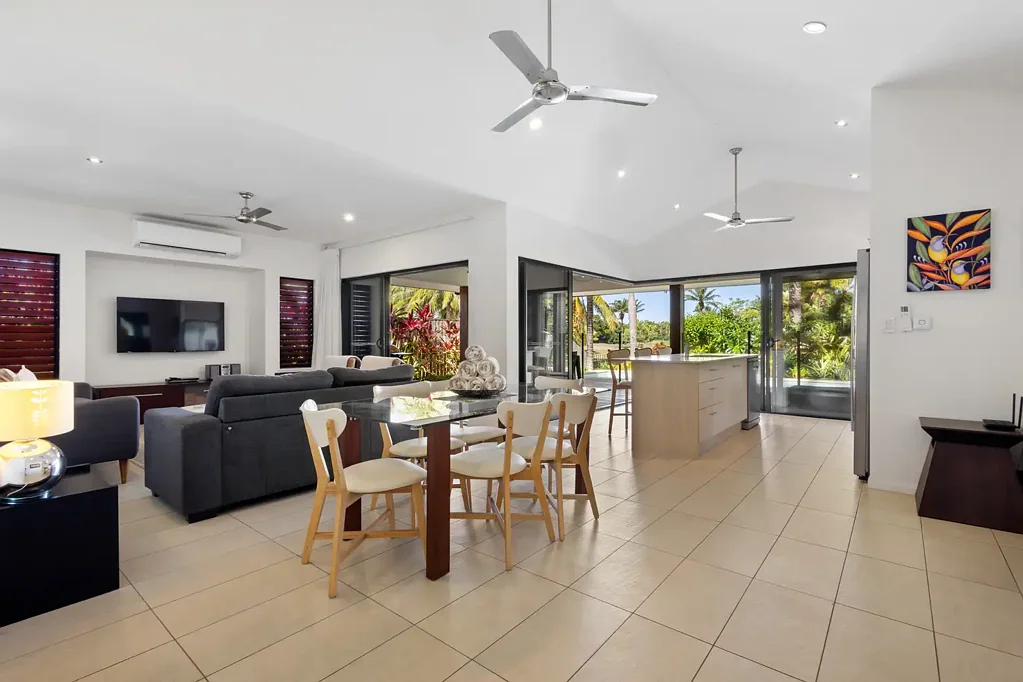 17 Cascade Drive, Port Douglas, QLD 4877