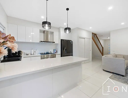 4 Stonethwaite Lane, Clyde North, Traralagon , 4房, 3浴, Townhouse
