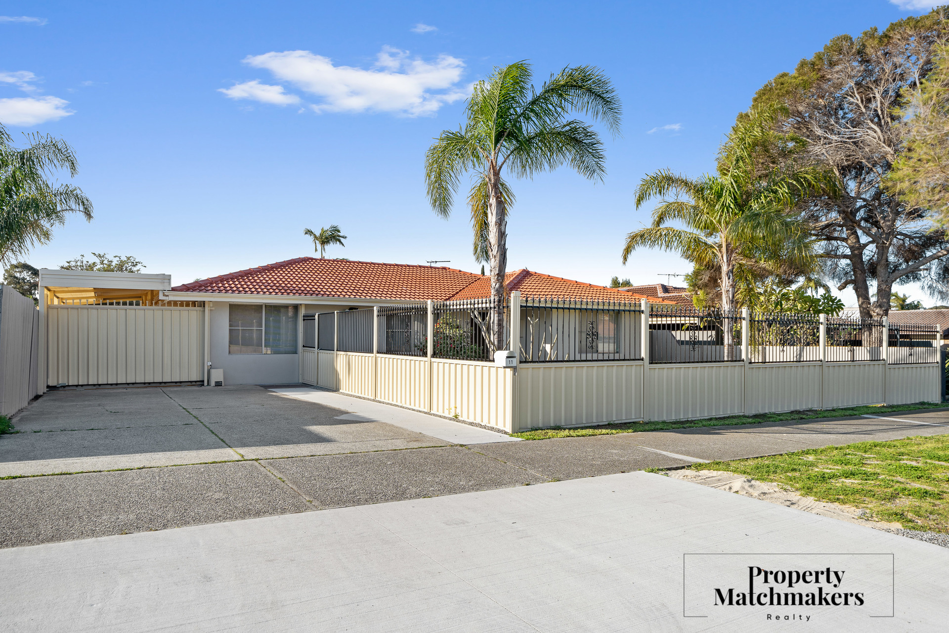 11 WIDGEE RD, NORANDA WA 6062, 0 habitaciones, 0 baños, House