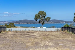26 Fermoy Crescent, Howrah