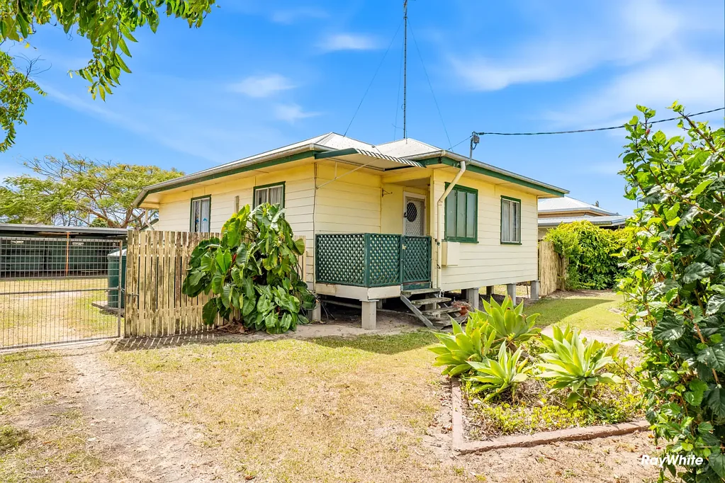 Bundaberg South 2બેડરૂમ CALLING ALL RENOVATORS & FIRST HOME BUYERS