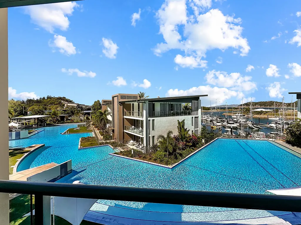 Nelly Bay 2 Bedroom Pool, Marina & Ocean Views