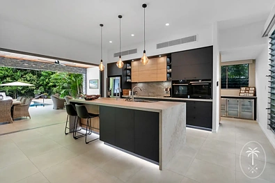 57 Triton Street, Palm Cove, QLD 4879, 4房, 4浴, House