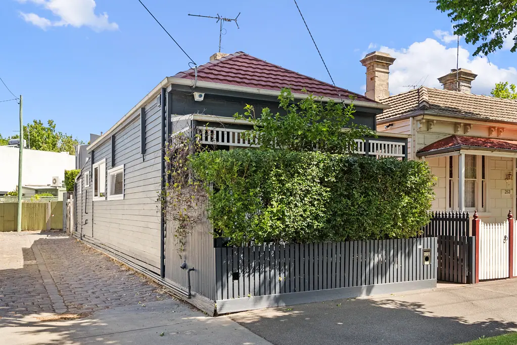 251 Bridport Street West, Albert Park, VIC 3206