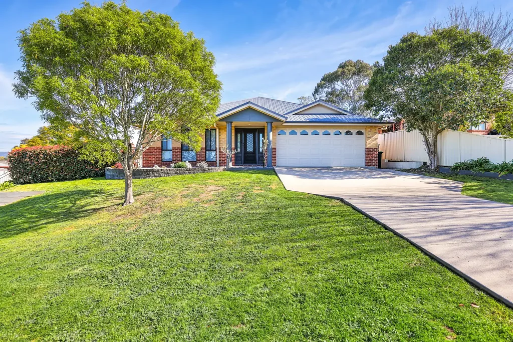 Scone 4Kwarto Exceptional Family Home in Outstanding Location